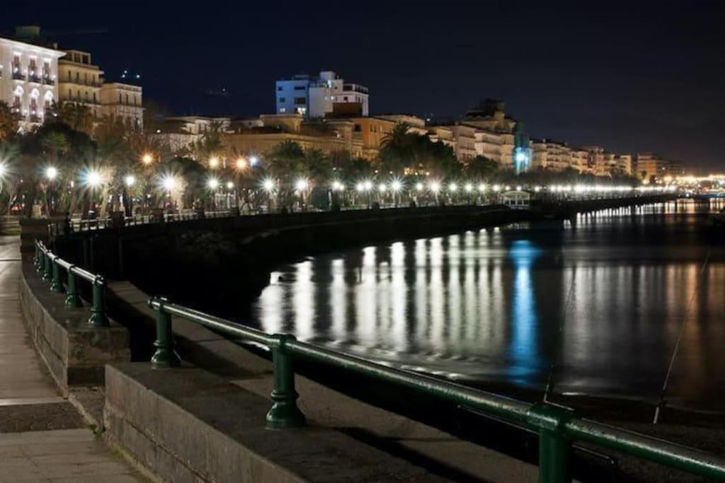 Nizza Apartment In Centro Salerno Exteriér fotografie